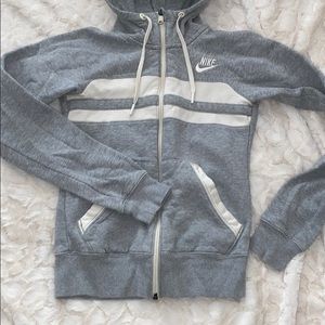 Nike sweatshirt